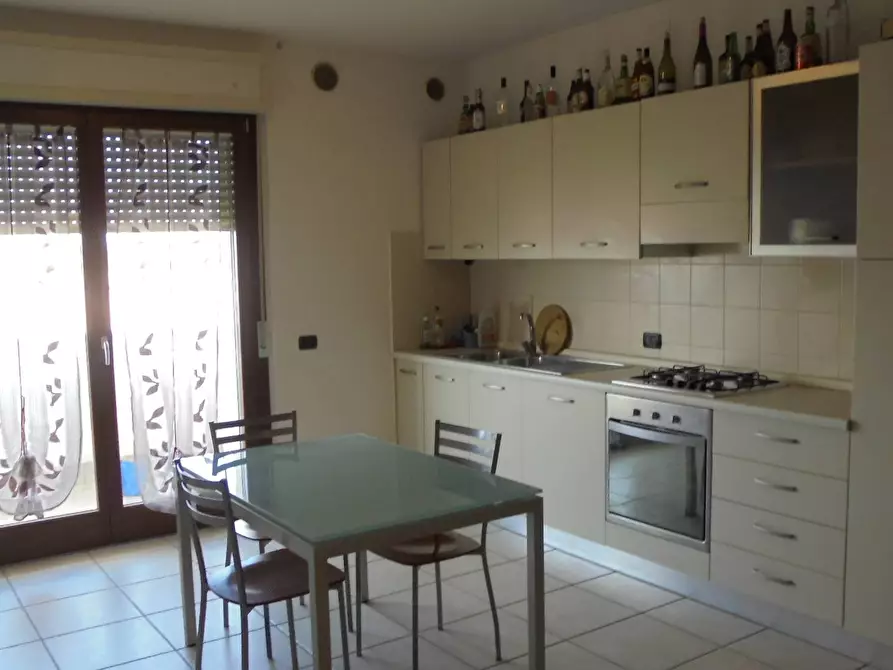 Immagine 1 di Appartamento in affitto  a Chieti