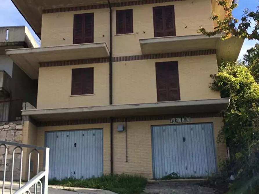 Immagine 1 di Casa indipendente in vendita  a Ancarano