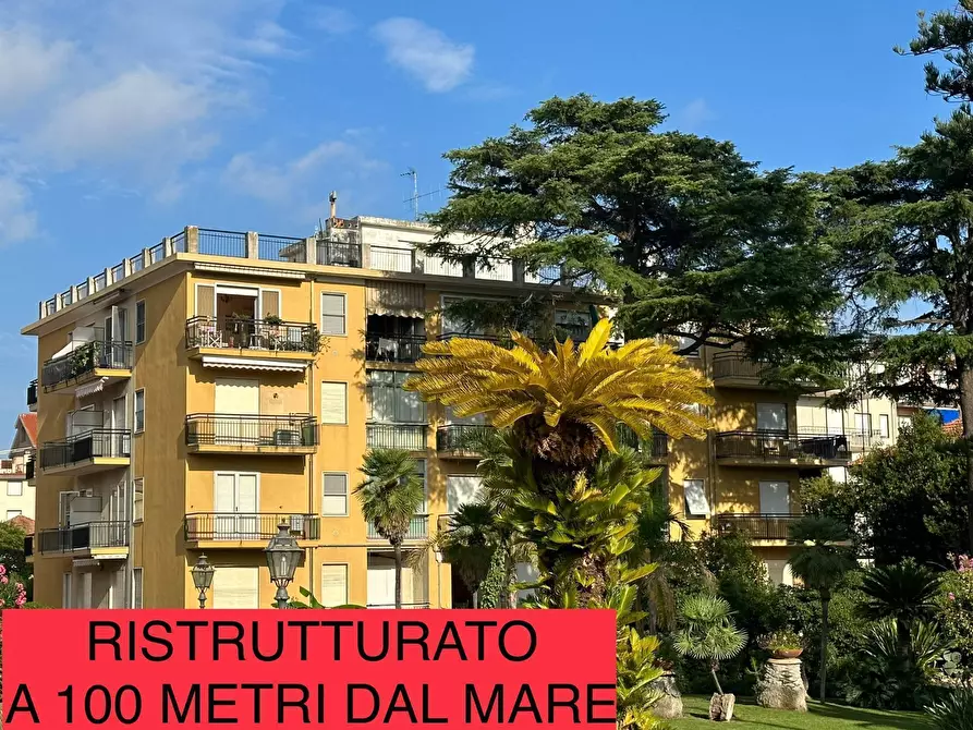 Immagine 1 di Appartamento in vendita  in Via Moreno a San Bartolomeo Al Mare