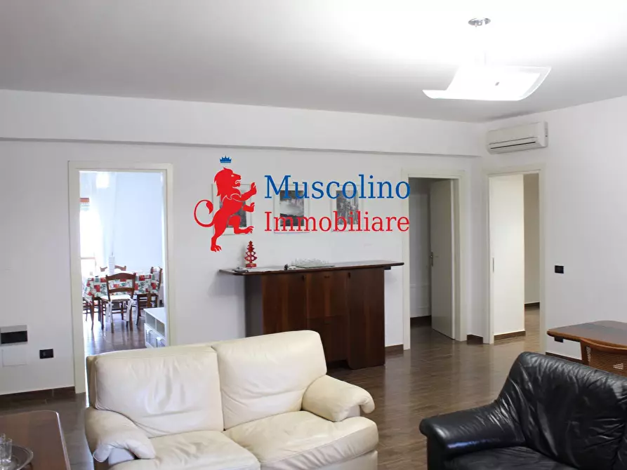 Immagine 1 di Appartamento in vendita  in via Castelvetrano a Mazara Del Vallo