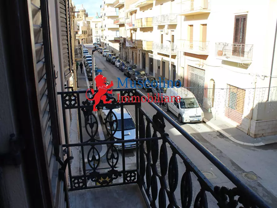Immagine 1 di Appartamento in vendita  in via castelvetrano a Mazara Del Vallo