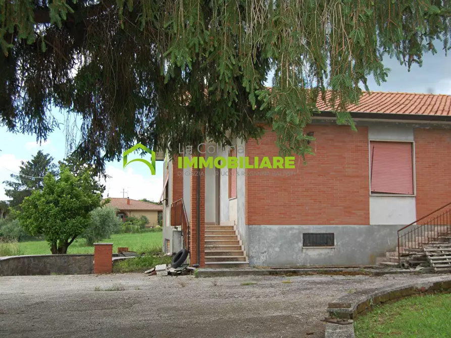 Immagine 1 di Casa indipendente in vendita  in via arcioni a Velletri