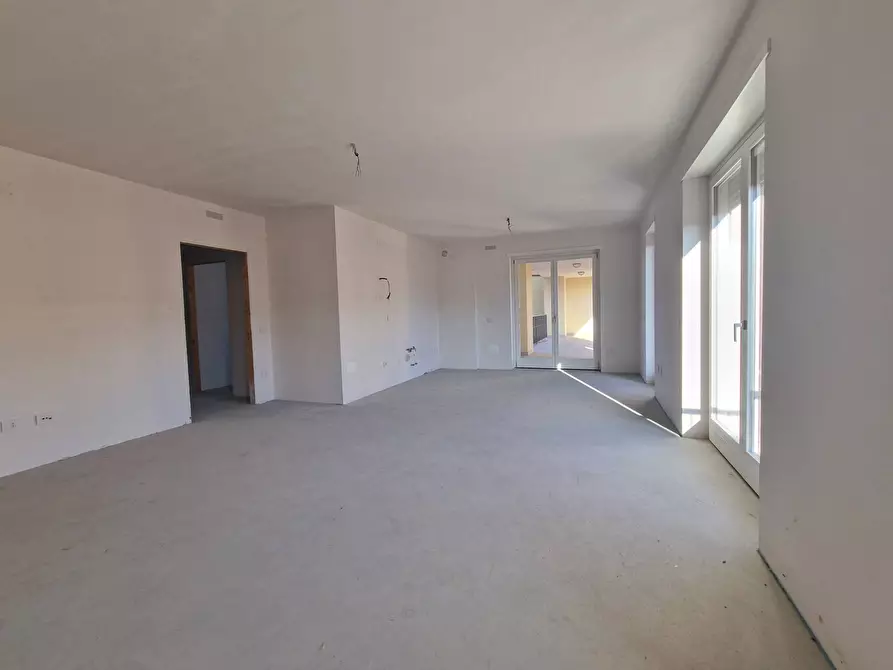 Immagine 1 di Appartamento in vendita  in via Fratelli Carando a Bra