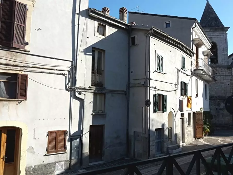 Immagine 1 di Casa indipendente in vendita  in Via della Chiesa a Abbateggio