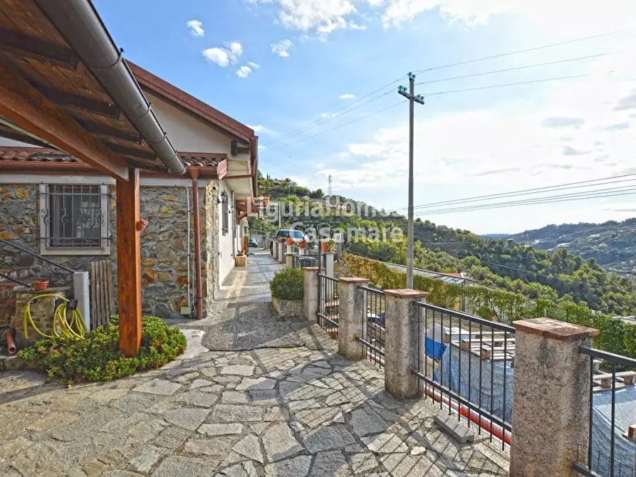 Immagine 1 di Villa in vendita  in Località Orià a Airole