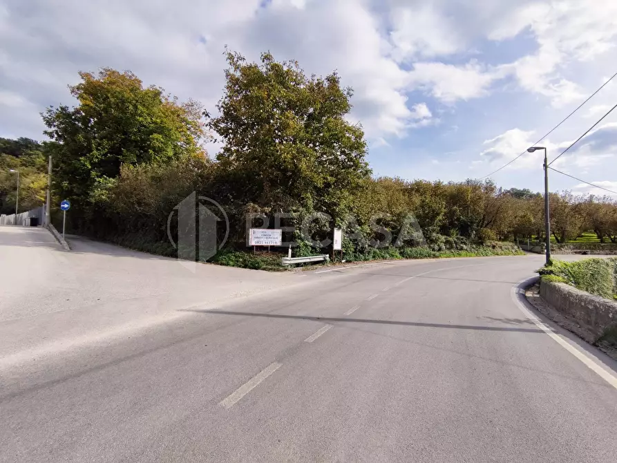 Immagine 1 di Terreno edificabile in vendita  in via Serino a Atripalda