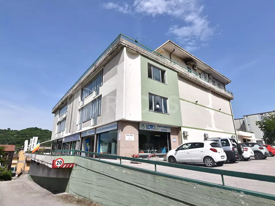 Immagine 1 di Appartamento in vendita  in via Manfredi a Atripalda