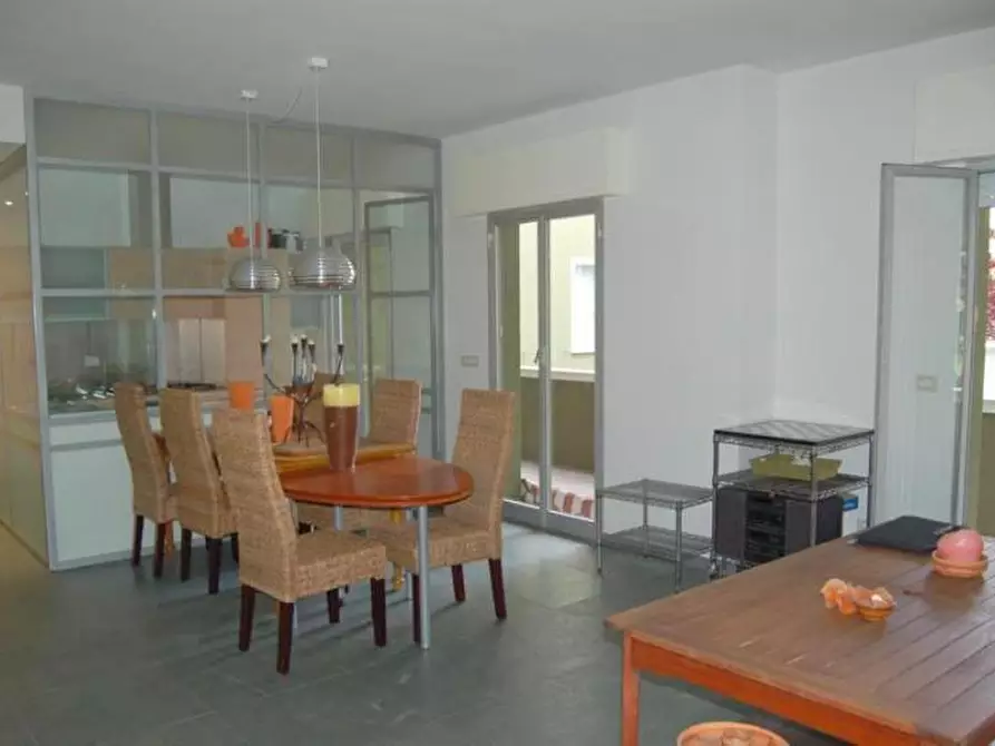 Immagine 1 di Appartamento in vendita  in via montebianco a Riccione
