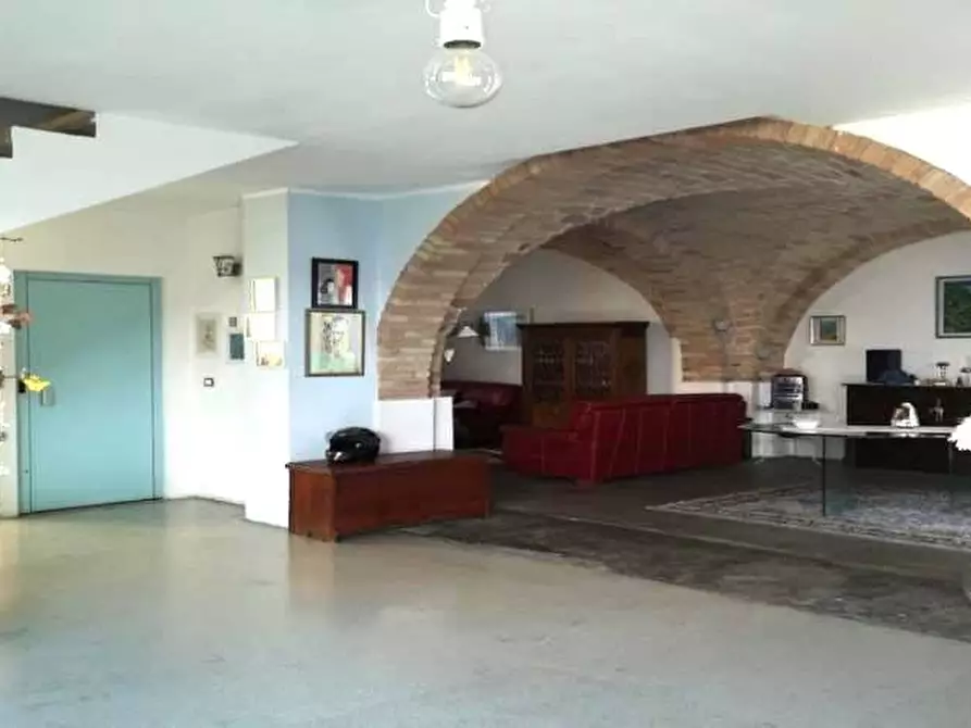 Immagine 1 di Casa indipendente in vendita  in Via Raffaele Laporta a Pescara