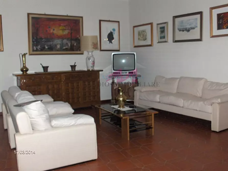 Immagine 1 di Appartamento in vendita  a Ostiglia