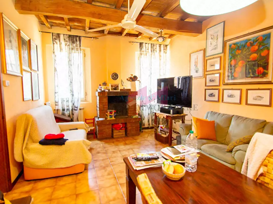 Immagine 1 di Appartamento in vendita  in Via Sani a Melara