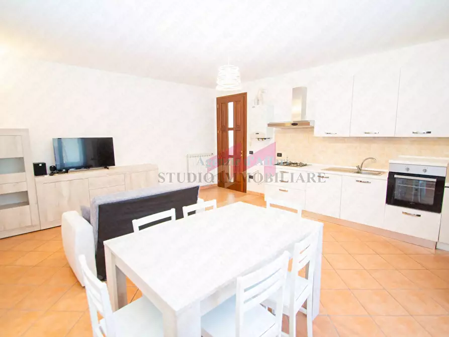 Immagine 1 di Appartamento in vendita  in via Livia Bianchi a Melara