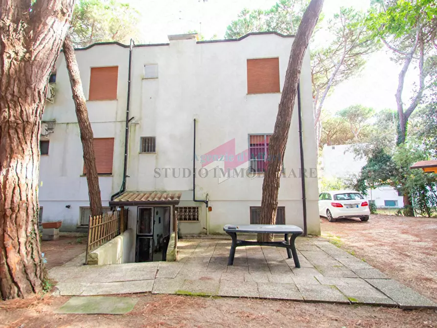 Immagine 1 di Appartamento in vendita  in Via Dei Salici a Ceregnano