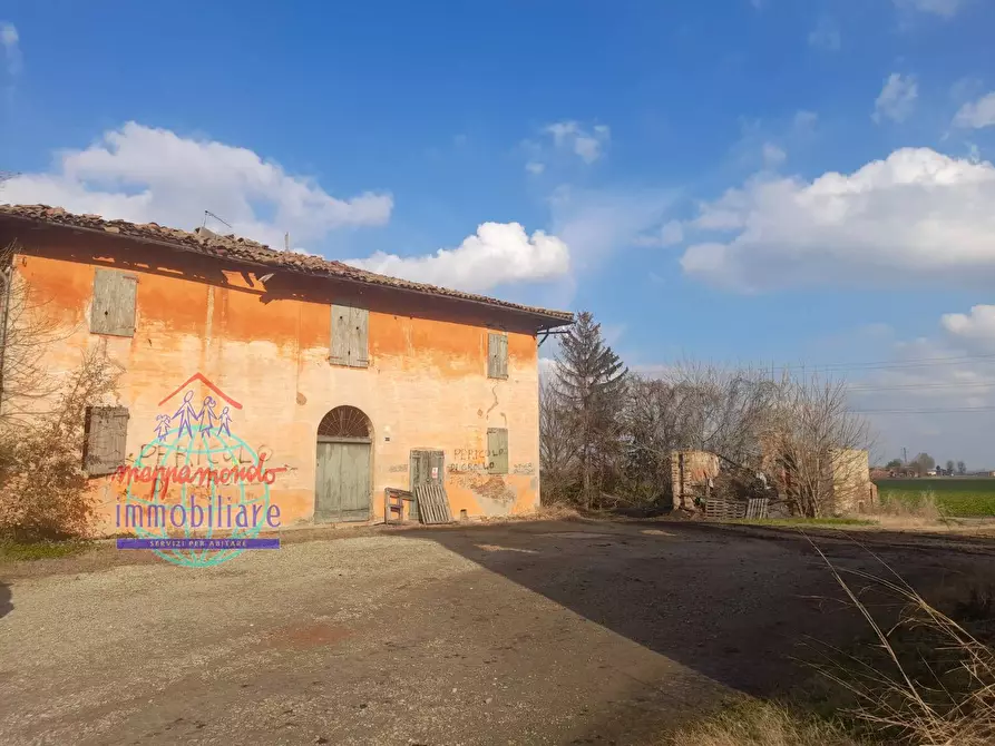 Immagine 1 di Rustico / casale in vendita  in VIA SALETTA a Bentivoglio