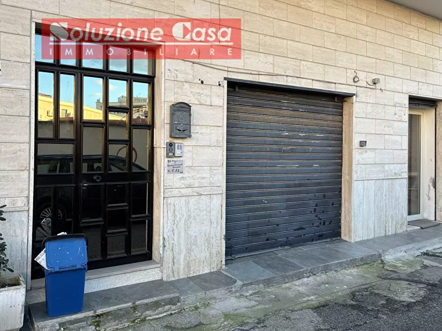 Immagine 1 di Locale commerciale in vendita  in via Marsala a Canosa Di Puglia