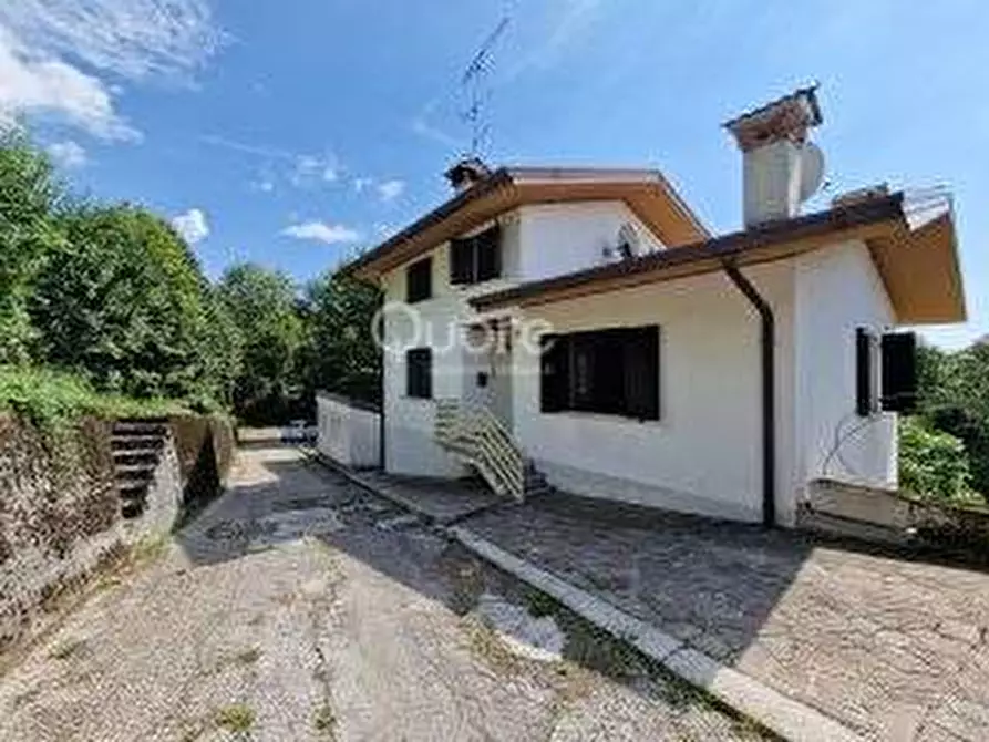 Immagine 1 di Casa indipendente in vendita  in Borgo Zaiama a Bordano