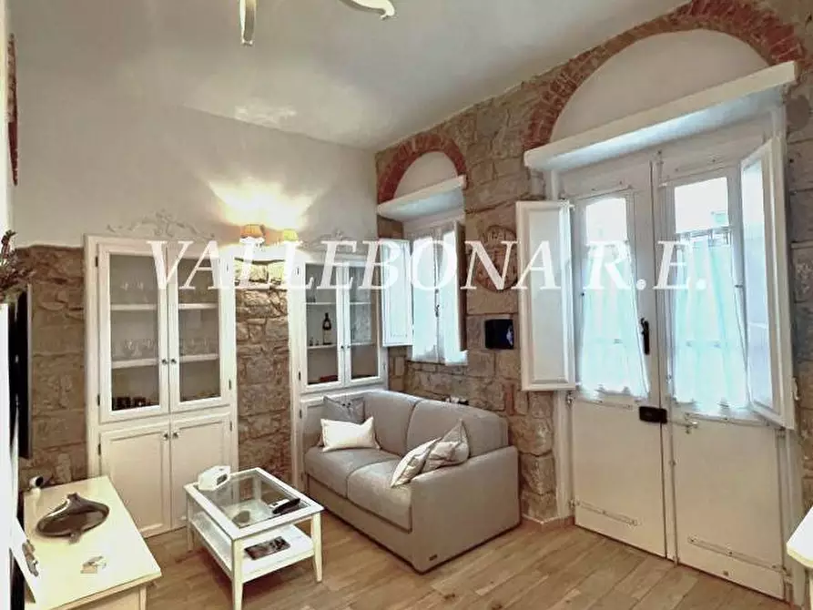 Immagine 1 di Appartamento in vendita  in Via Don Giovanni Minzoni a Carloforte