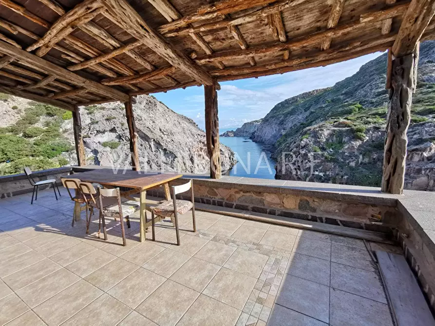 Immagine 1 di Villa in vendita  in Località Cala Vinagra a Carloforte