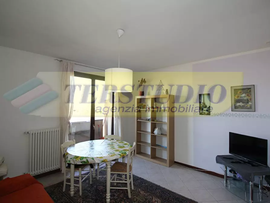 Immagine 1 di Appartamento in vendita  in Vicolo S. Antonio a Val Brembilla