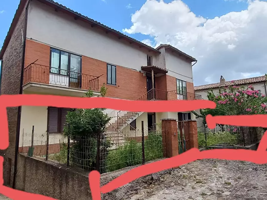 Immagine 1 di Appartamento in vendita  in Bramante a Santa Vittoria In Matenano
