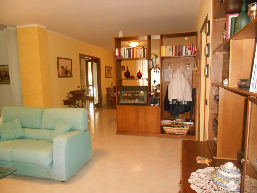 Immagine 1 di Appartamento in vendita  in TELESE TERME VIA LAGNI a Castelvenere
