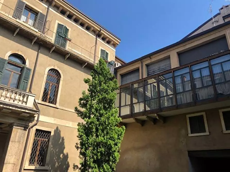 Immagine 1 di Appartamento in affitto  in Via Adua a Verona