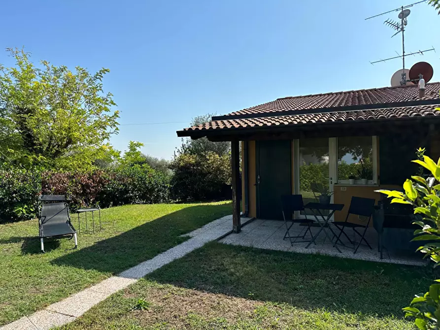 Immagine 1 di Villa in vendita  in Località Cascina Trento a Acquafredda