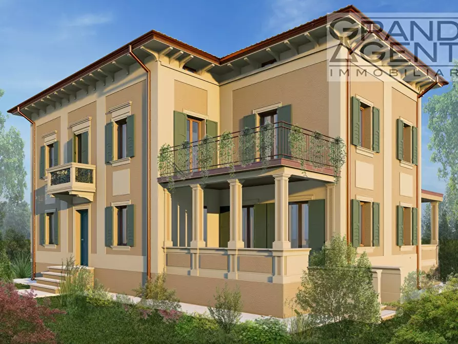 Immagine 1 di Villa in vendita  in strada schioppe a Verona