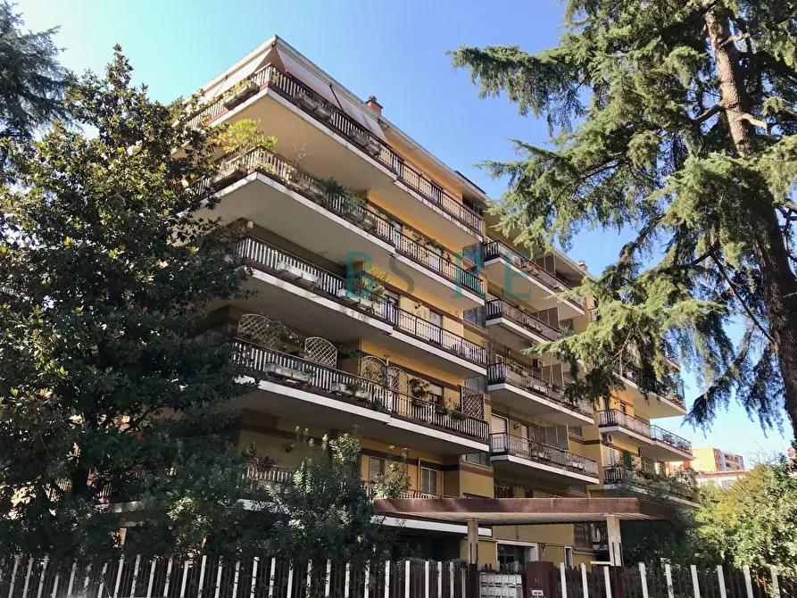 Immagine 1 di Appartamento in vendita  in Via Beato Battista Spagnoli a Roma