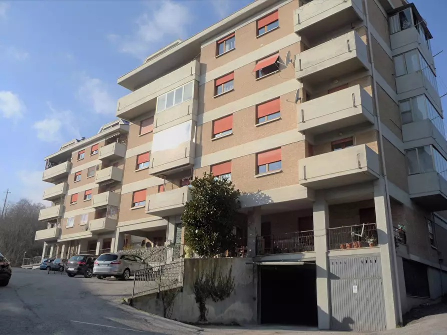 Immagine 1 di Appartamento in vendita  in Via Romualdo Sassi a Fabriano