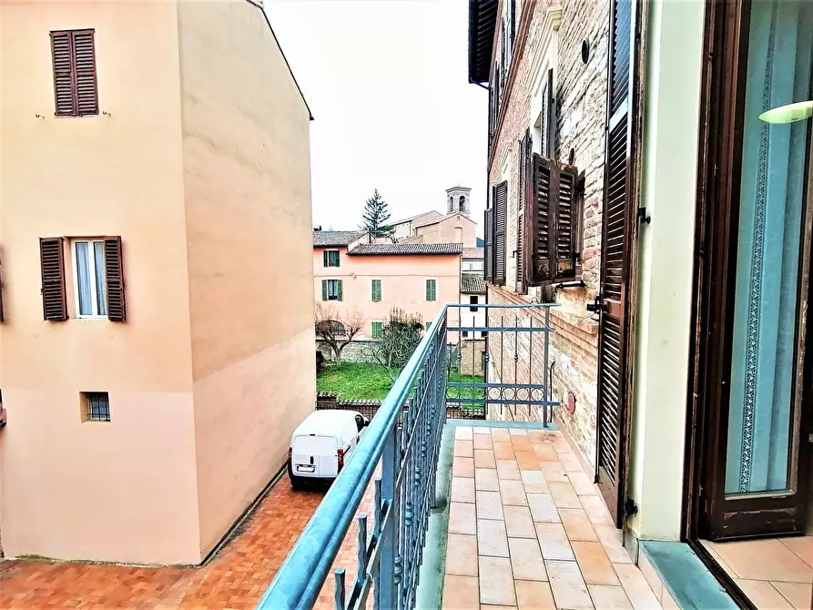 Immagine 1 di Appartamento in vendita  in Via Aurelio Saffi a Fabriano