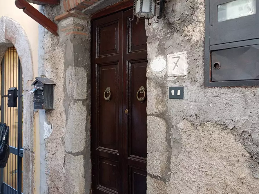 Immagine 1 di Appartamento in vendita  in Vicolo Del Fiore a Bassiano