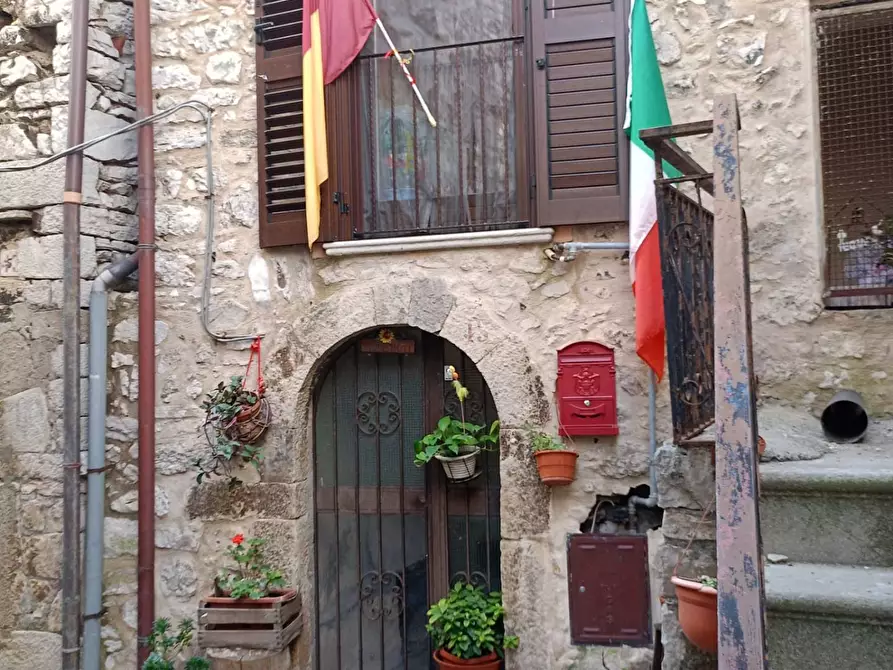 Immagine 1 di Appartamento in vendita  in Giuseppe Mazzini a Bassiano