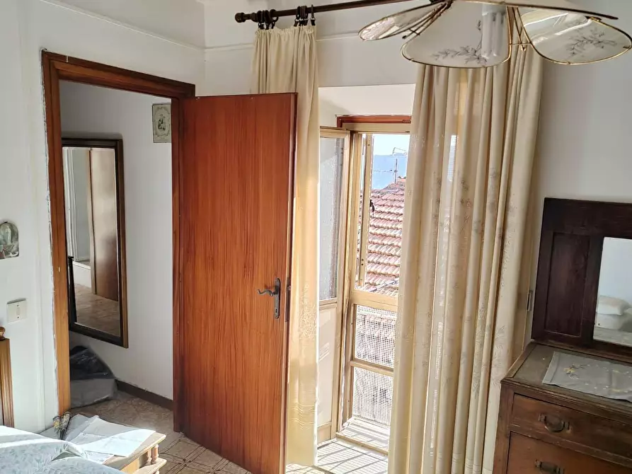 Immagine 1 di Appartamento in vendita  in via Antonio Gramsci a Bassiano