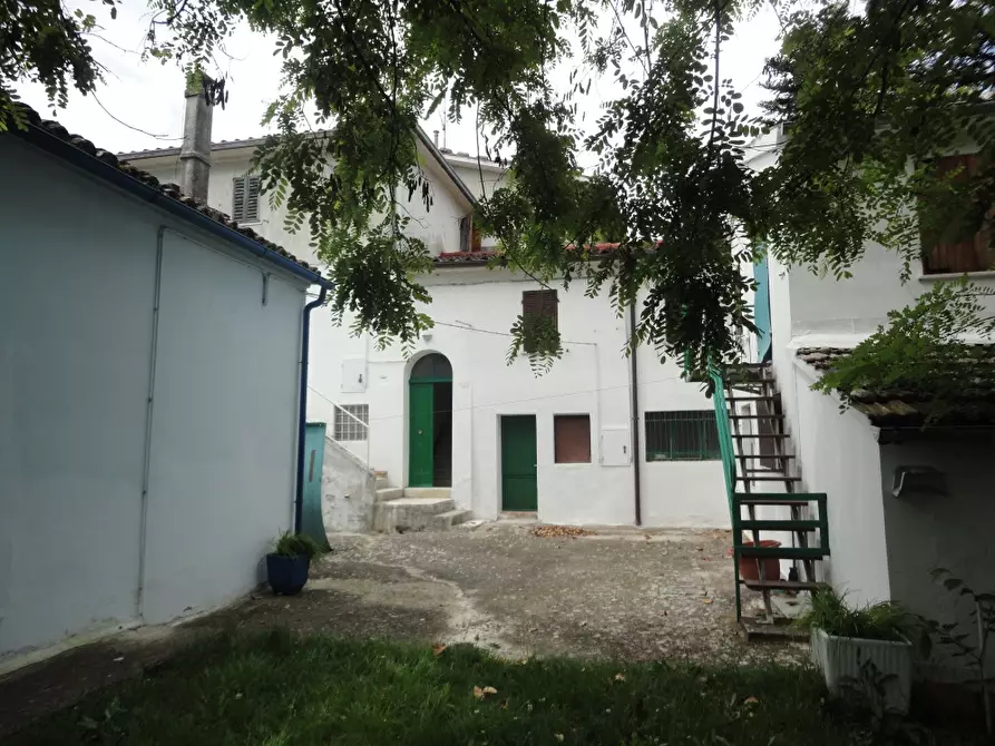 Immagine 1 di Appartamento in vendita  in Via Fornelle a Apiro