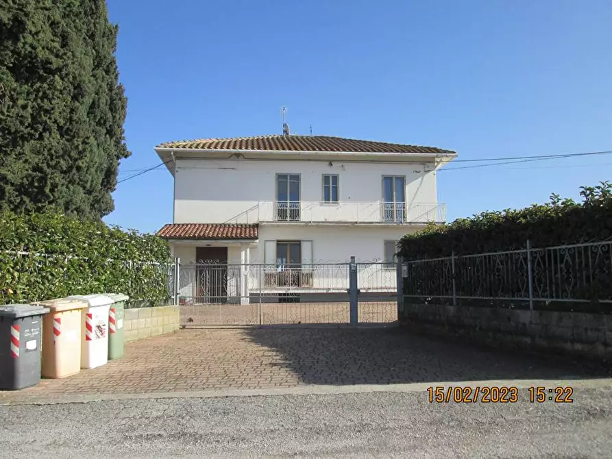 Immagine 1 di Villa in vendita  in Via collina a Belvedere Ostrense
