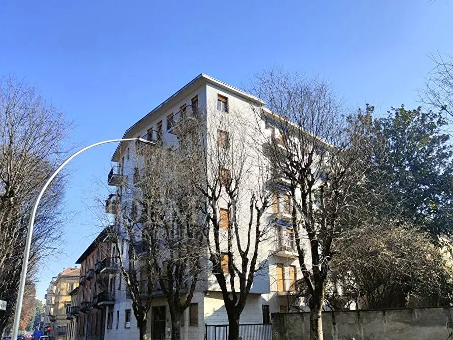 Immagine 1 di Appartamento in vendita  in Corso Cavour a Vigevano