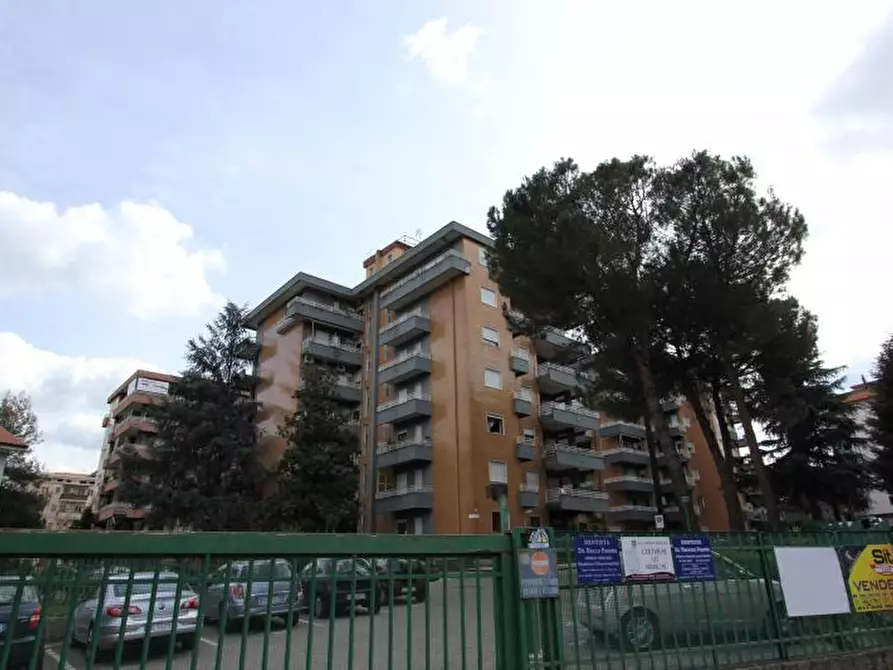 Immagine 1 di Appartamento in vendita  in Via Ciro Menotti a Rende