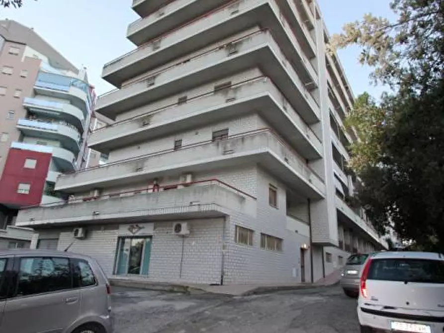 Immagine 1 di Appartamento in vendita  in via panebianco a Cosenza