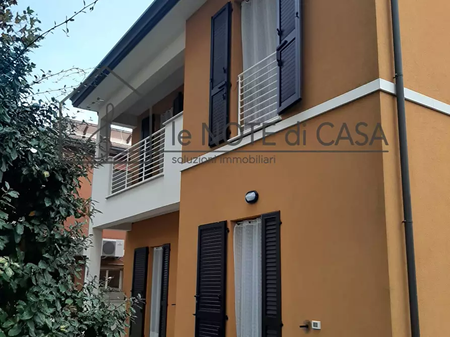 Immagine 1 di Casa indipendente in vendita  in Via Cattaneo a Cesenatico