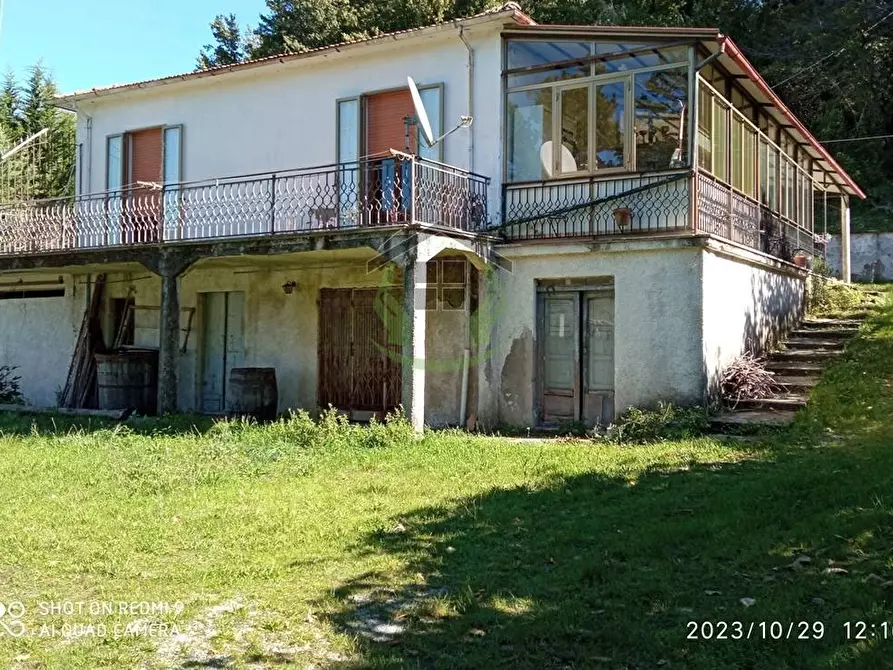 Immagine 1 di Casa indipendente in vendita  in contrada Cogliandrino a Lauria