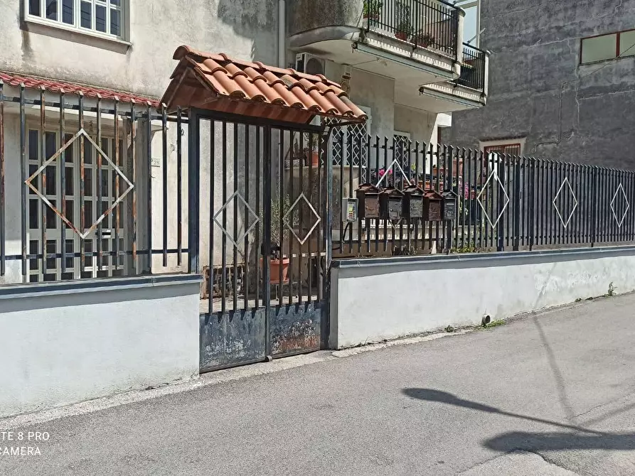 Immagine 1 di Posto auto in vendita  a Pomigliano D'arco