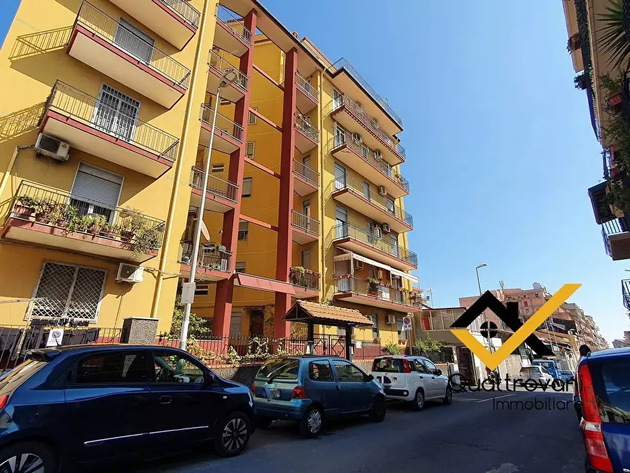 Immagine 1 di Ufficio in vendita  in Via Timoleone a Catania