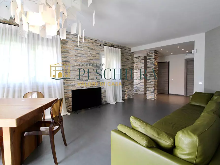 Immagine 1 di Appartamento in affitto  in Via Solferino a Peschiera Del Garda
