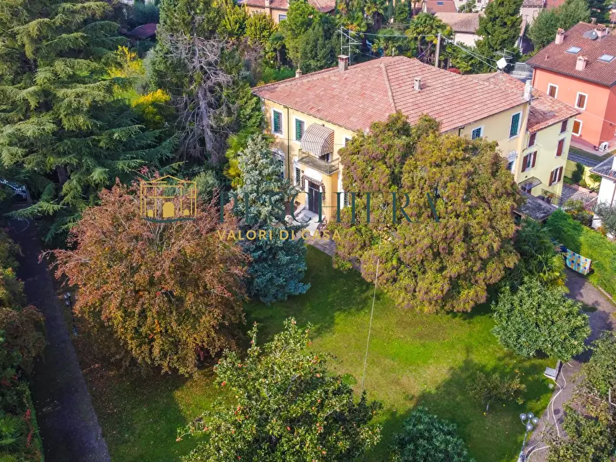 Immagine 1 di Villa in vendita  in Via Corno a Sommacampagna