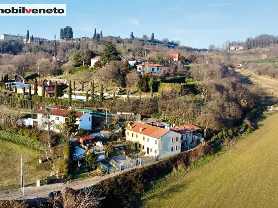 Immagine 1 di Villa in vendita  in VIA ROMA a Alonte