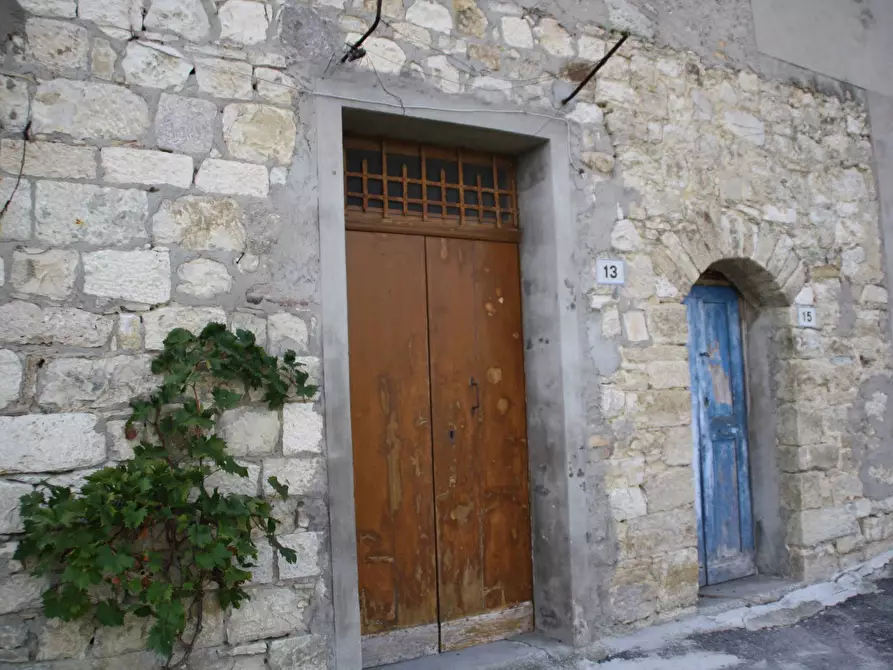 Immagine 1 di Casa indipendente in vendita  in via Imbriani a Carunchio