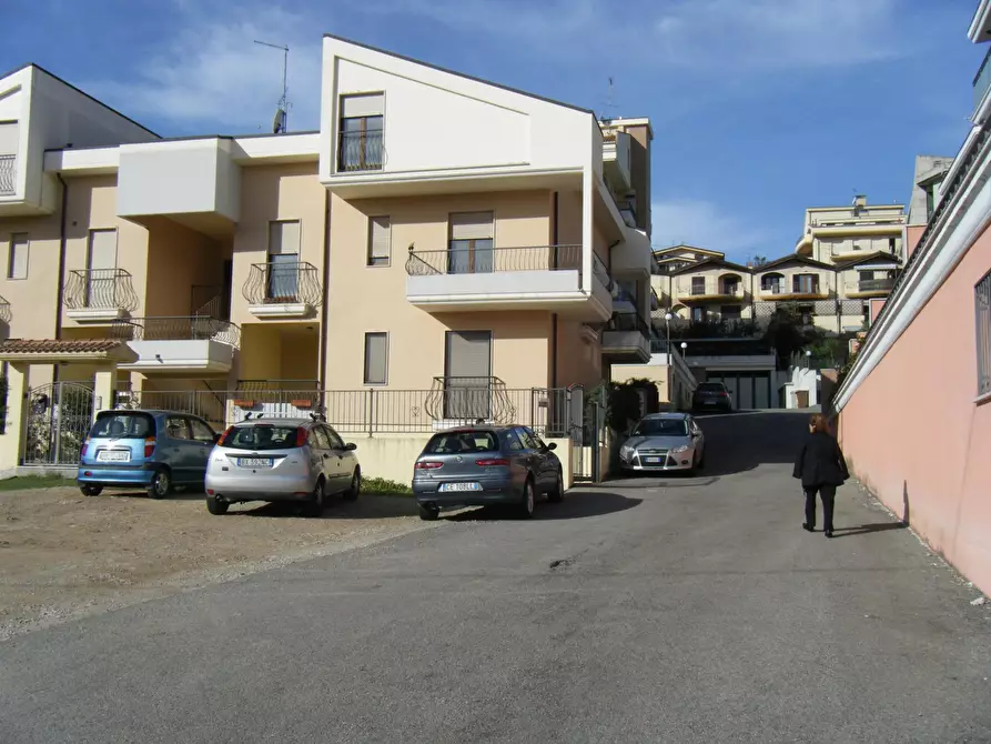 Immagine 1 di Appartamento in vendita  in via Alborato D'Onofrio a Vasto
