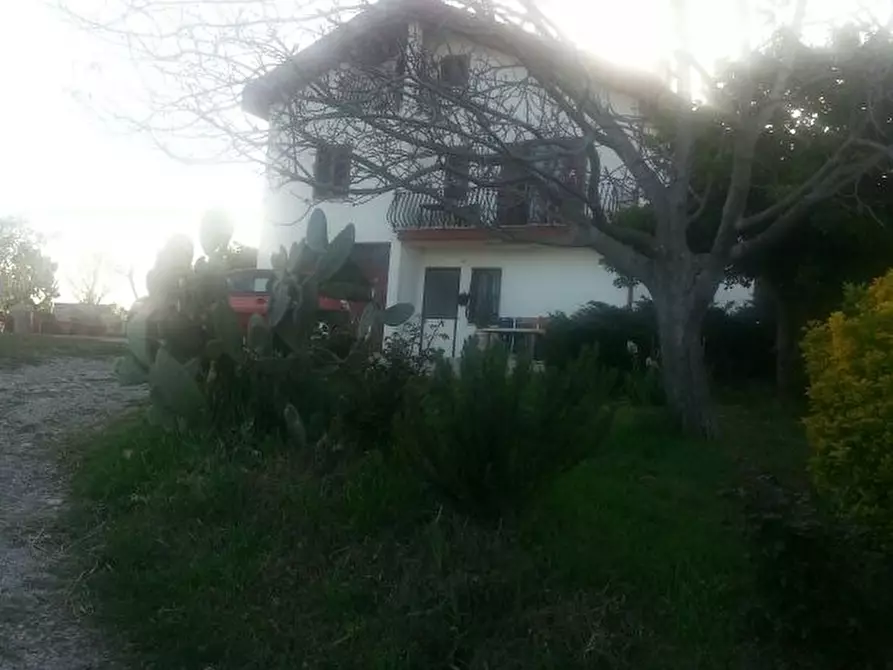 Immagine 1 di Casa indipendente in vendita  in C.da Difensuola a Montenero Di Bisaccia