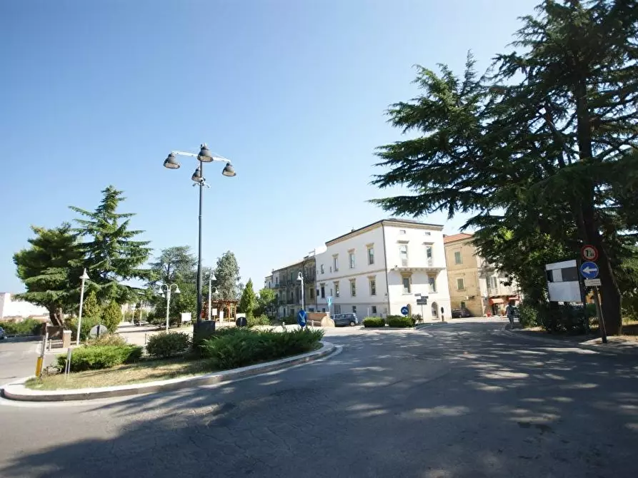 Immagine 1 di Palazzo in vendita  in VIA ROMA a Vasto
